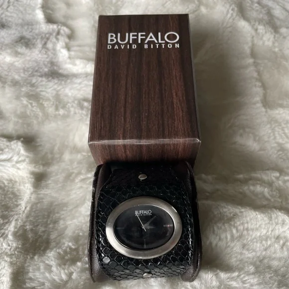 Buffalo watch - Picture 2 of 2